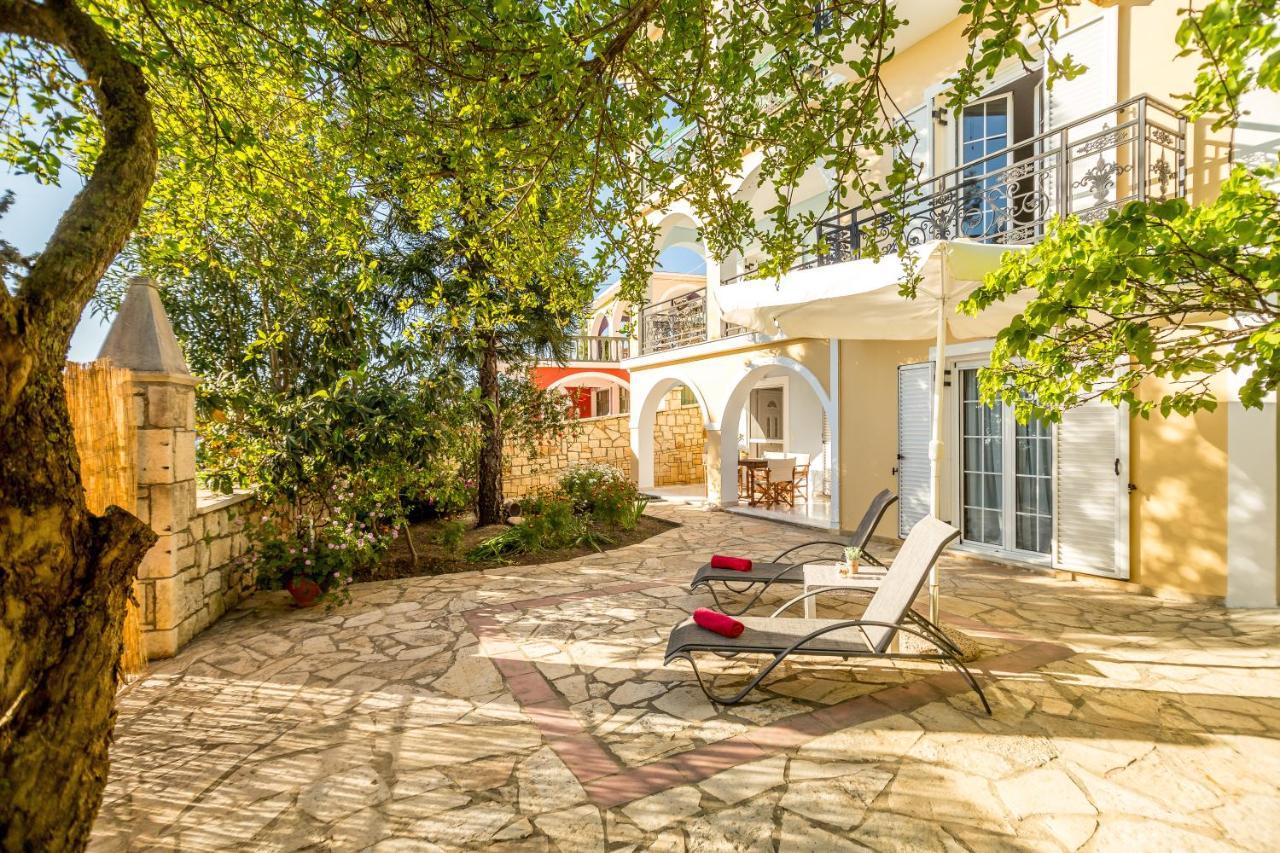 Valeroso Apartment Xirokastellon Exterior photo